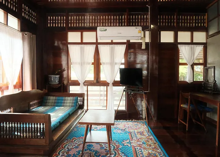 Bannai Bangkoknoi บ้านในบางกอกน้อย Homestay *
