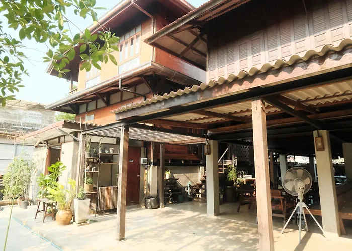 Séjour chez l'habitant Bannai Bangkoknoi บ้านในบางกอกน้อย Bangkok