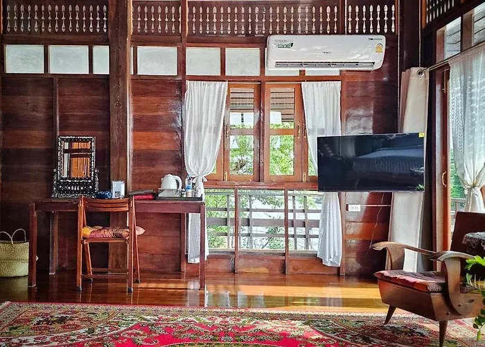 Bannai Bangkoknoi บ้านในบางกอกน้อย * Bangkok