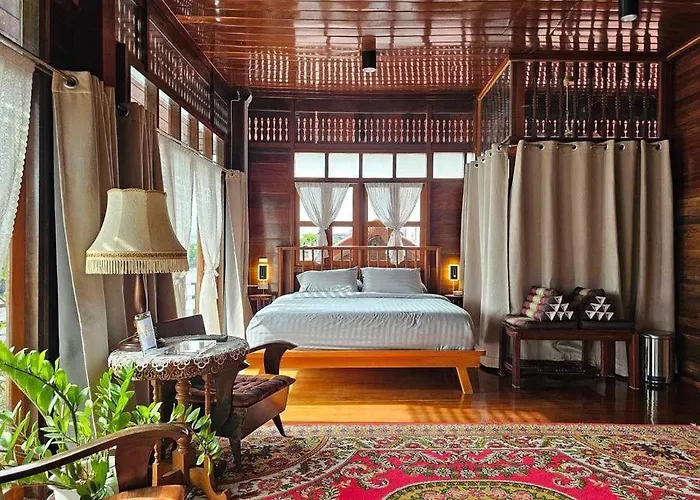 Bannai Bangkoknoi บ้านในบางกอกน้อย Séjour chez l'habitant Bangkok